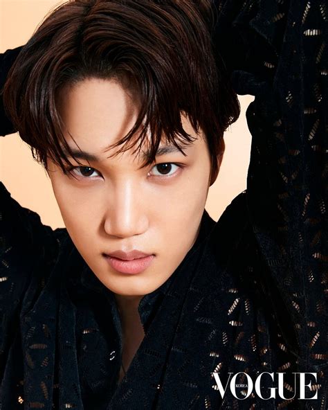 exo kai makeup.